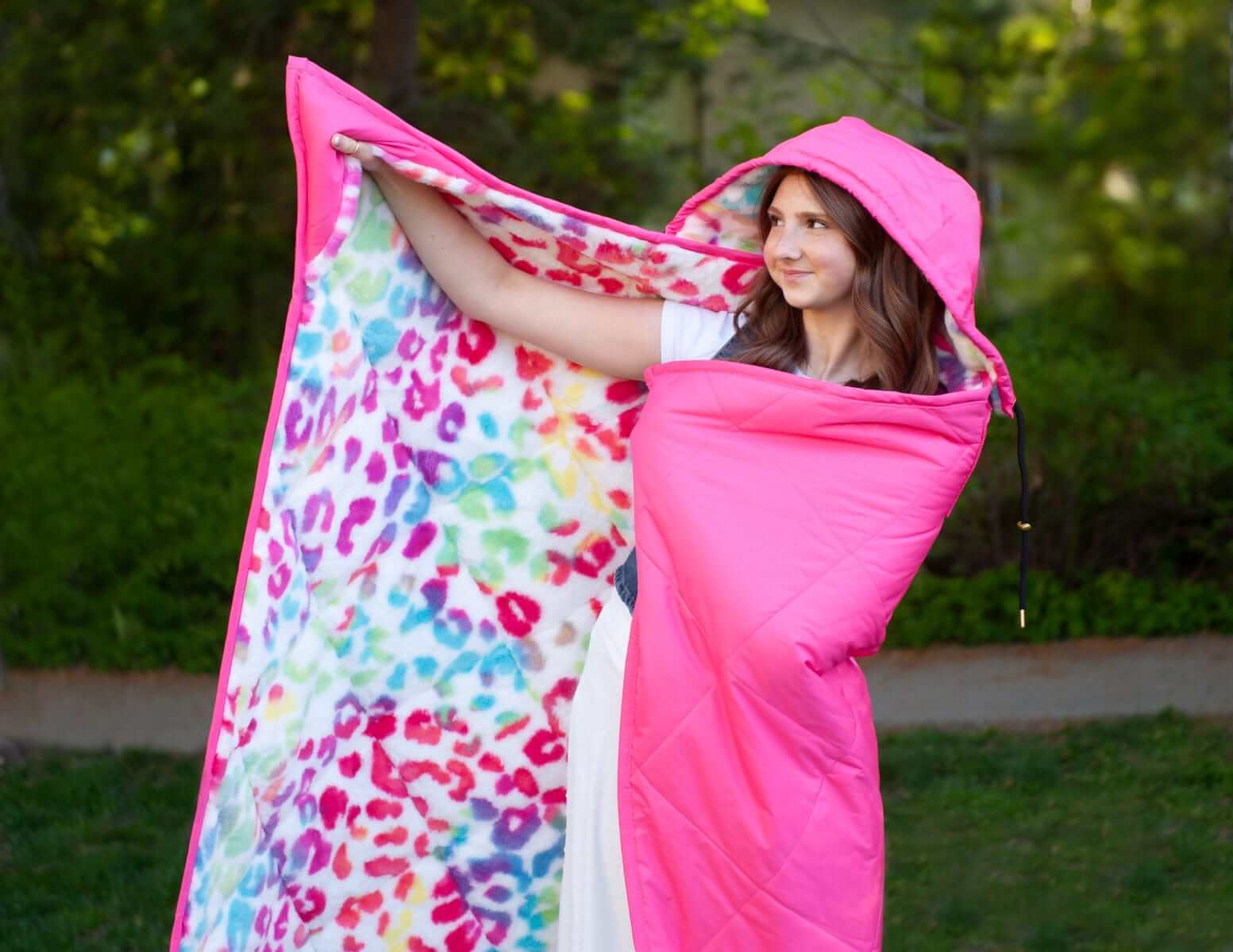 Everywhere Blanket - Hot Pink - Image 4