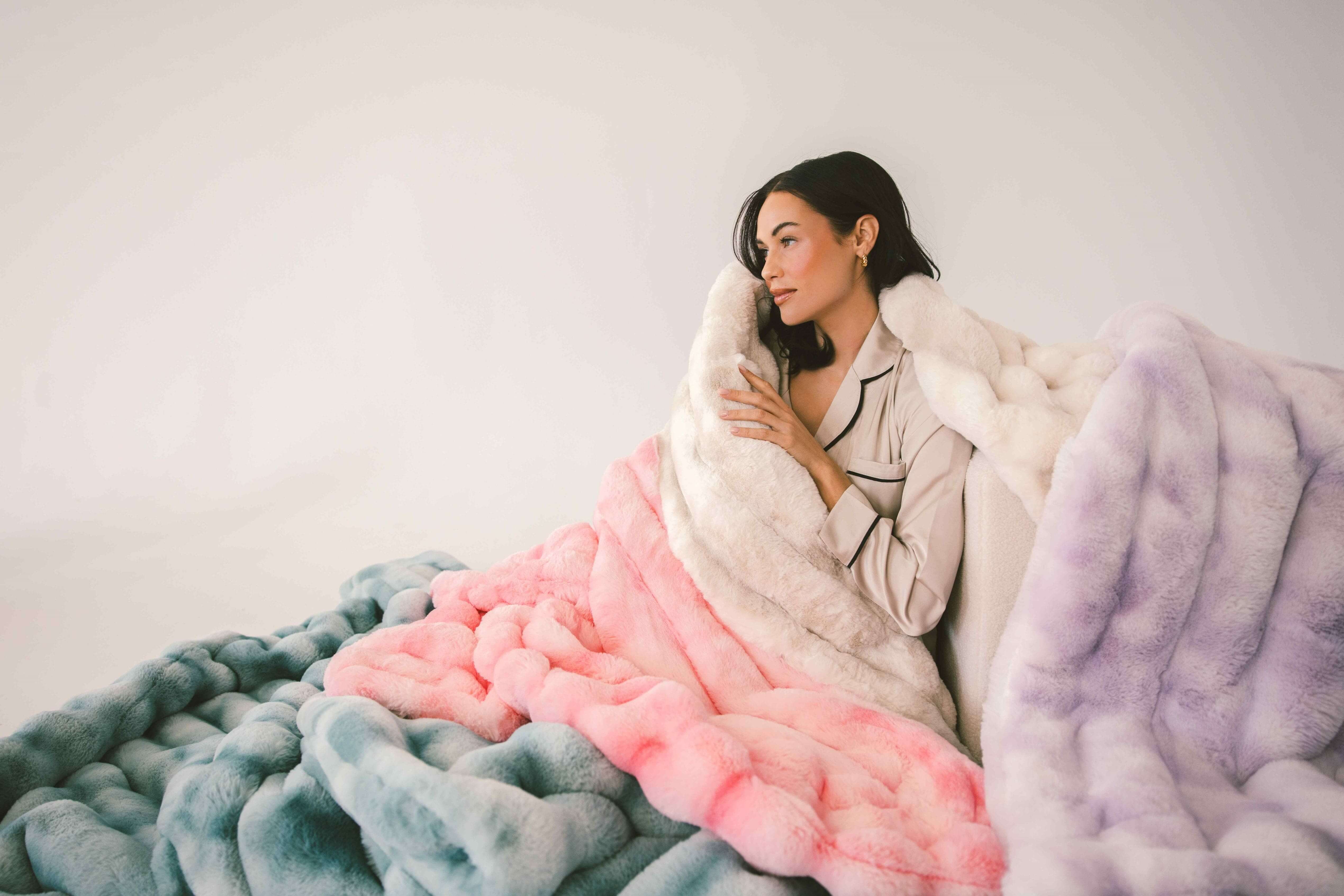 Extreme Ultra Cloud Ancient Scroll Blanket - Image 4