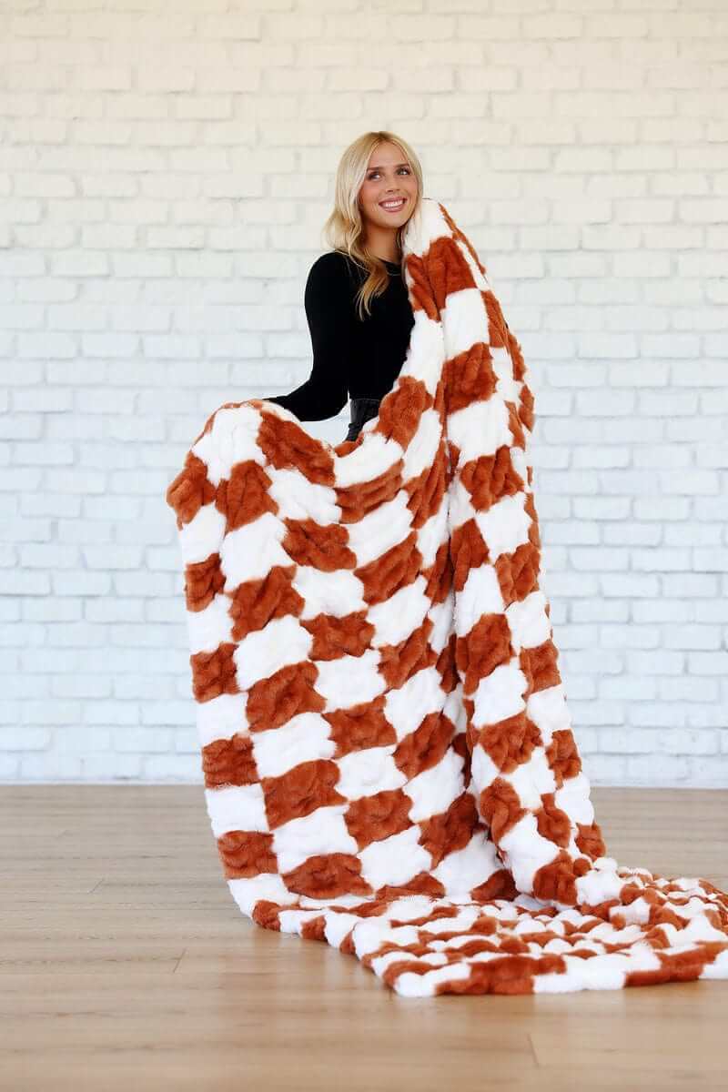Hugs Check Pumpkin Blanket - Image 4