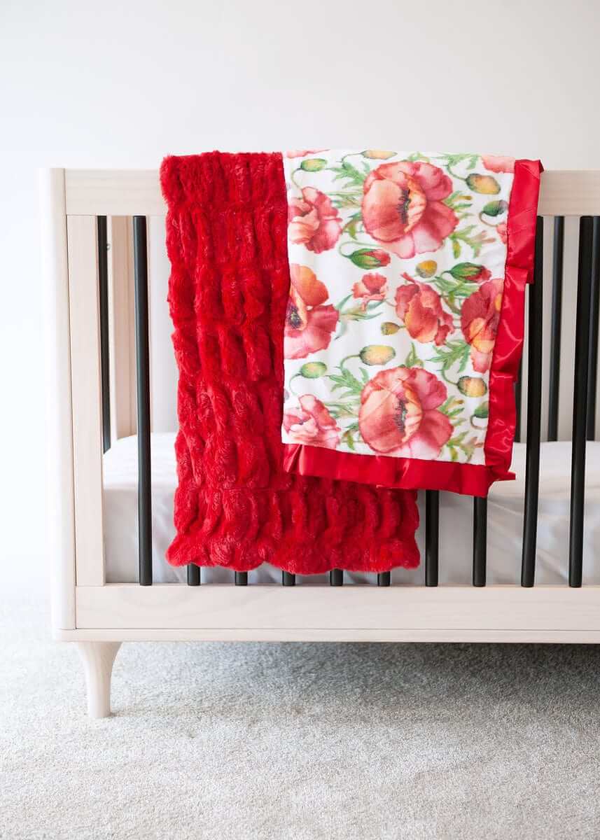 Hugs Red Blanket - Image 4