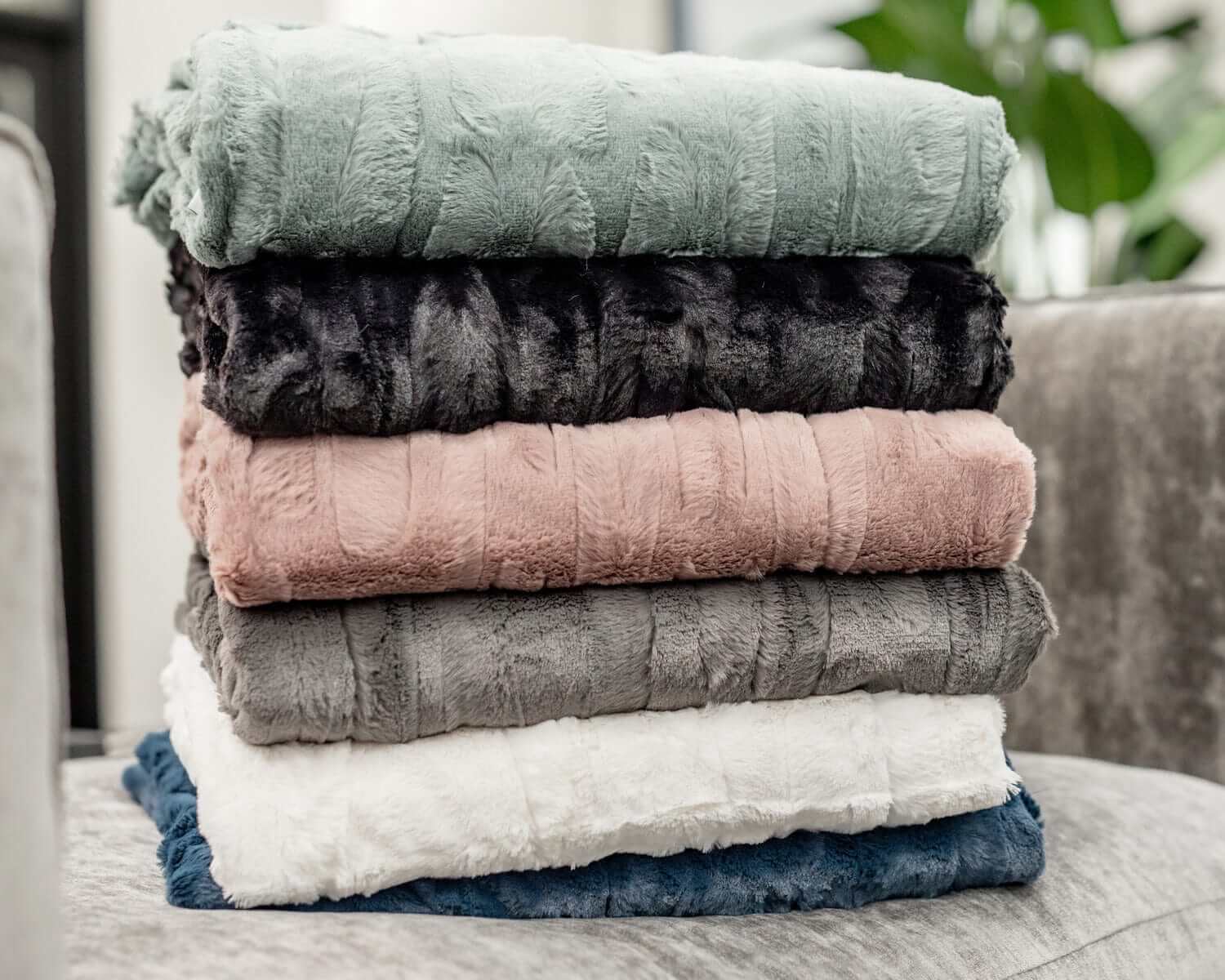 Sorbet Charcoal Blanket - Image 6